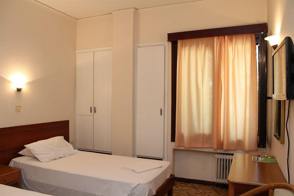 Nefeli Hotel Афины Экстерьер фото