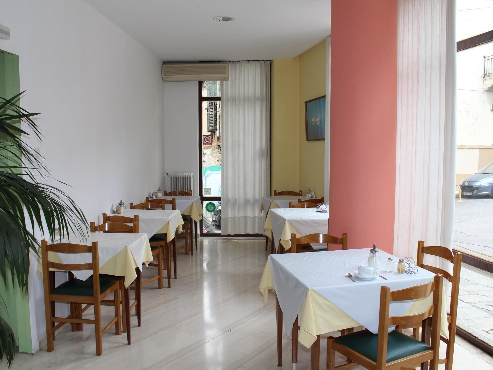 Nefeli Hotel Афины Экстерьер фото