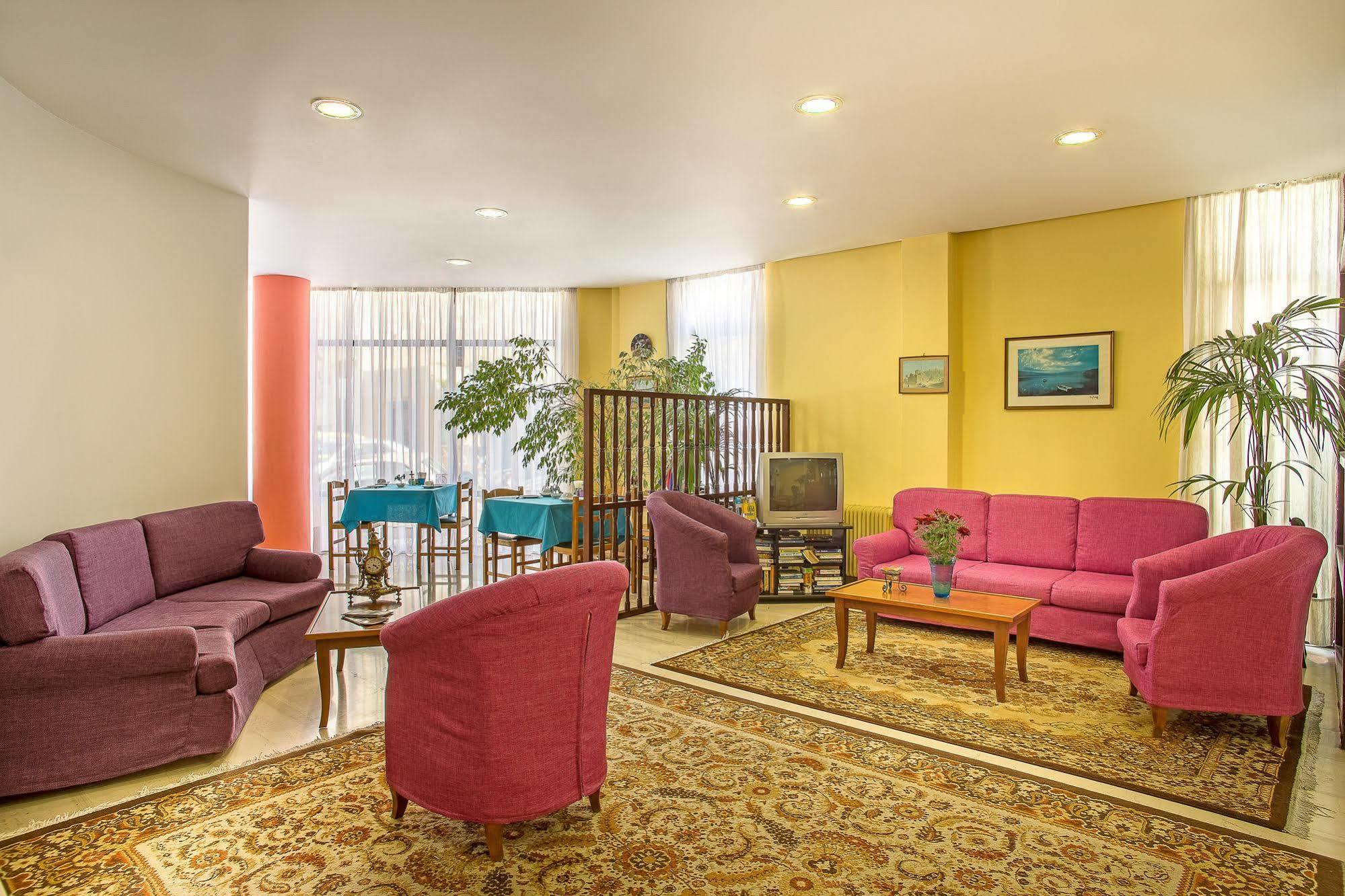 Nefeli Hotel Афины Экстерьер фото
